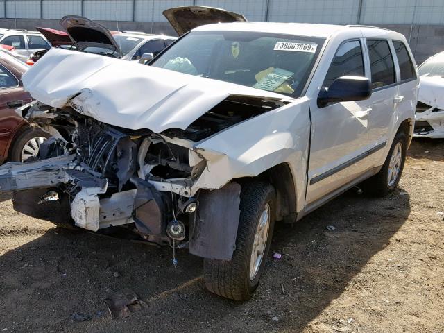 1J8GS48K77C641329 - 2007 JEEP GRAND CHER WHITE photo 2