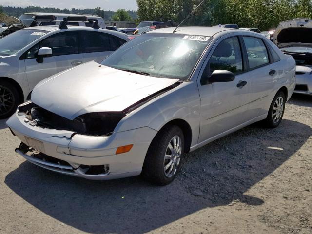 1FAFP34N97W175356 - 2007 FORD FOCUS ZX4 SILVER photo 2