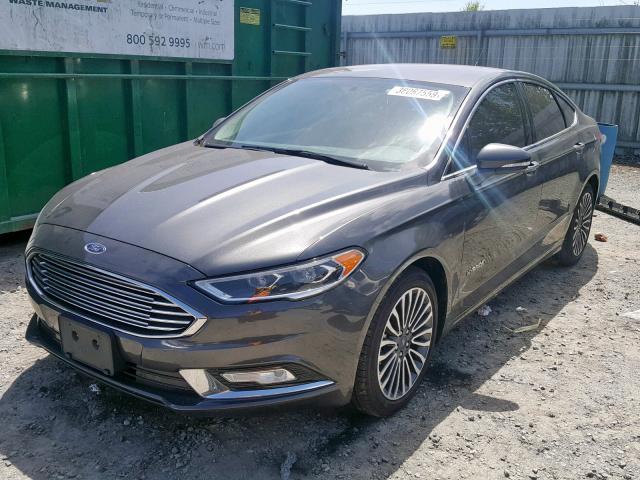 3FA6P0RU7JR161853 - 2018 FORD FUSION TIT GRAY photo 2