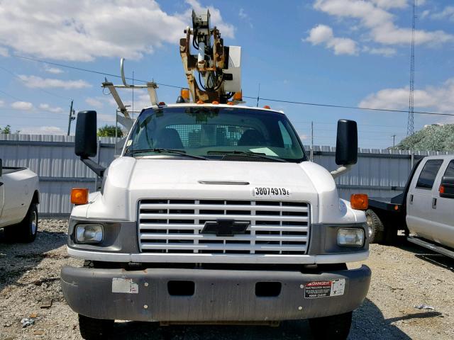 1GBC4C1104F505456 - 2004 CHEVROLET C4500 C4C0 WHITE photo 10