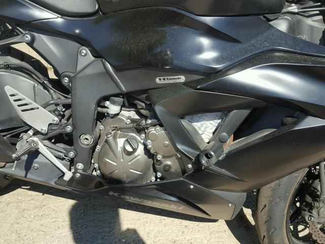 JKBZXJE19FA016734 - 2015 KAWASAKI ZX636 E BLACK photo 7