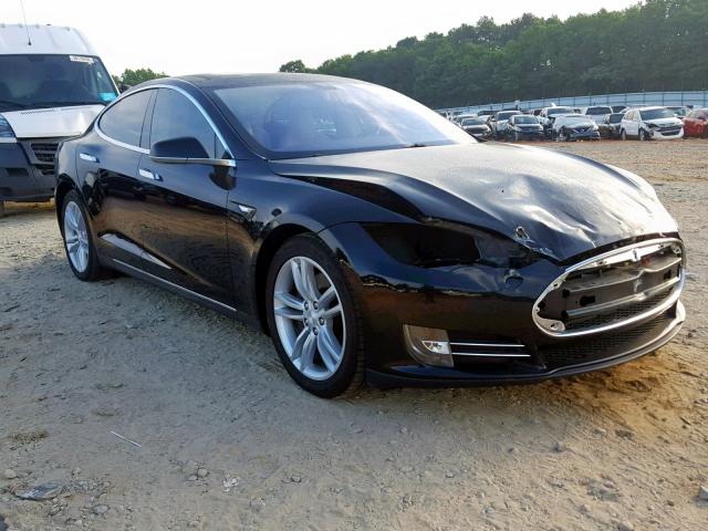 5YJSA1AG0DFP13284 - 2013 TESLA MODEL S أسود صورة 1
