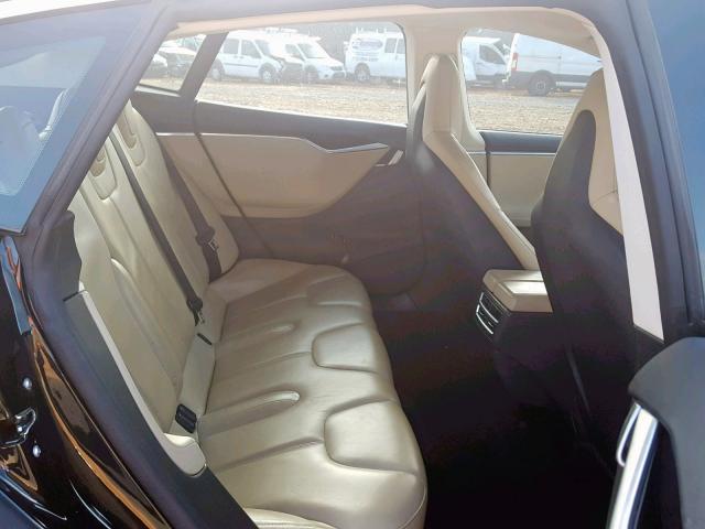 5YJSA1AG0DFP13284 - 2013 TESLA MODEL S أسود صورة 6