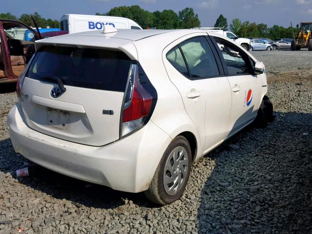 JTDKDTB37G1121750 - 2016 TOYOTA PRIUS C WHITE photo 4