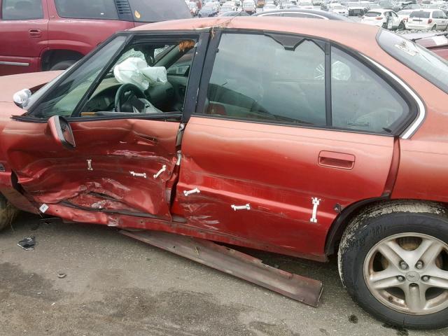 1G2HX52K4W4225716 - 1998 PONTIAC BONNEVILLE RED photo 10