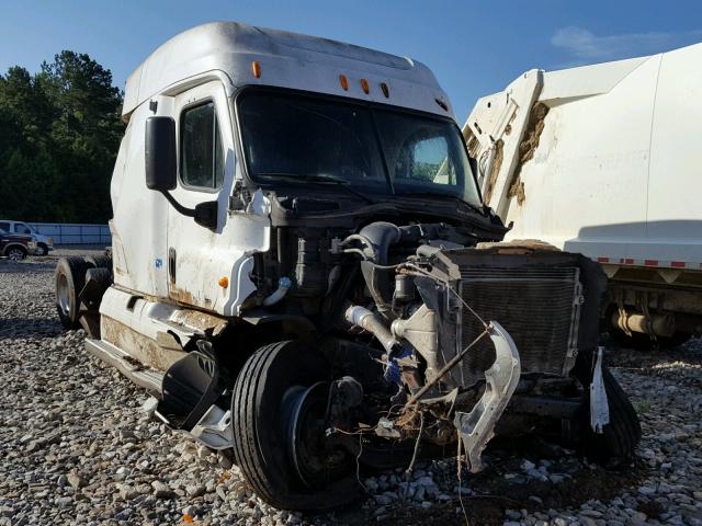 1FUJGLDR3ASAV2511 - 2010 FREIGHTLINER CASCADIA 1 WHITE photo 1