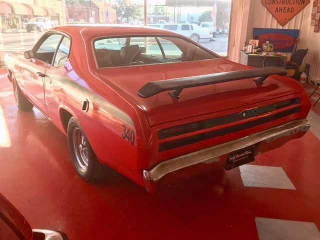 VL29C1B142868 - 1971 PLYMOUTH DUSTER RED photo 3