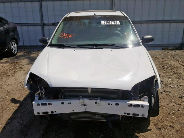 1FAFP37N06W196638 - 2006 FORD FOCUS ZX5 WHITE photo 9