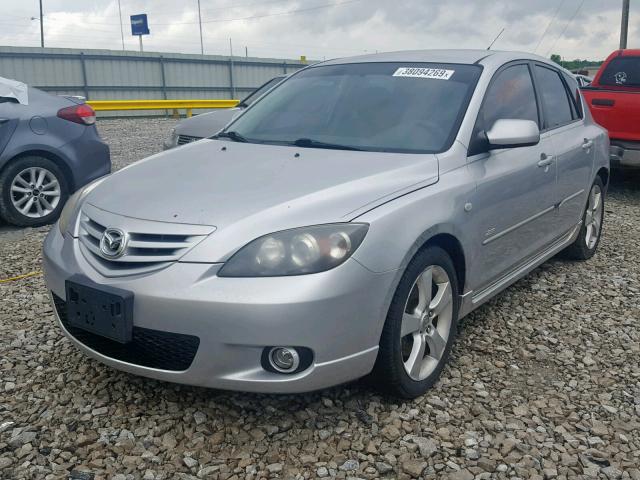 JM1BK143061535801 - 2006 MAZDA 3 HATCHBAC GRAY photo 2