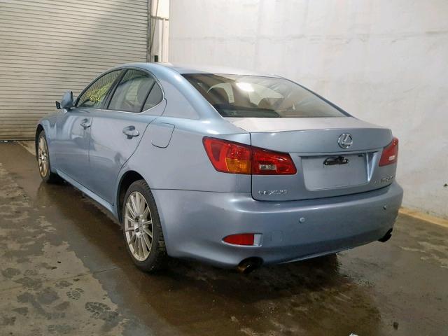 JTHCK262465002906 - 2006 LEXUS IS 250 BLUE photo 3