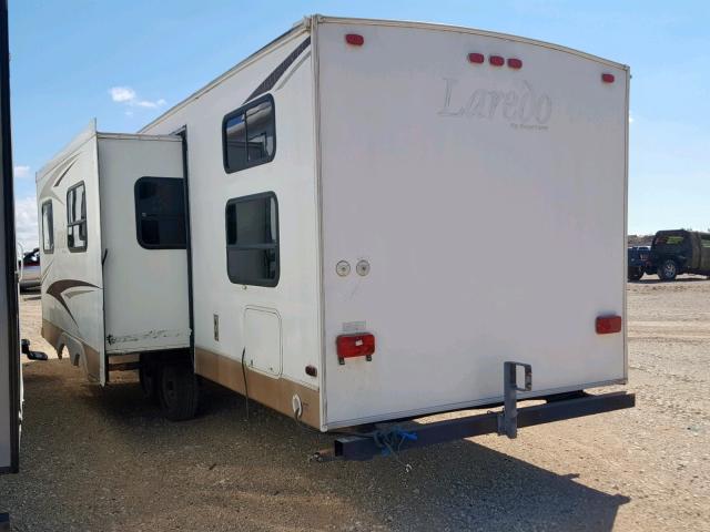 4YDT29B269L600217 - 2009 KEYSTONE LAREDO TWO TONE photo 3