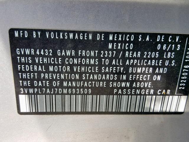 3VWPL7AJ7DM693509 - 2013 VOLKSWAGEN JETTA TDI SILVER photo 10