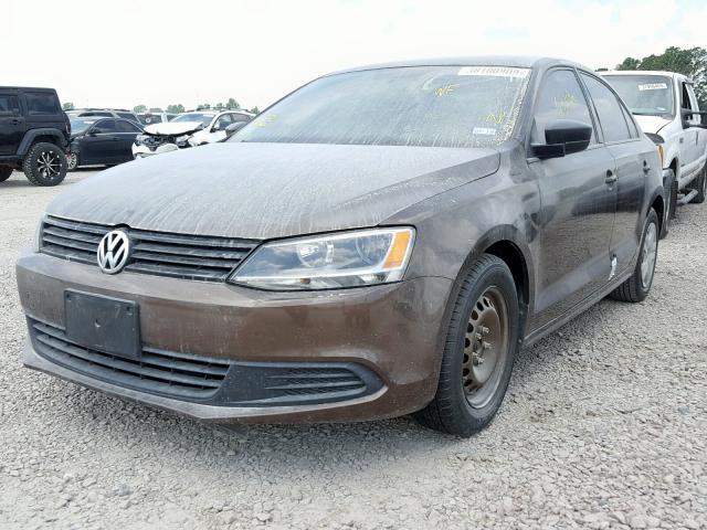 3VW2K7AJ5BM397785 - 2011 VOLKSWAGEN JETTA BASE BROWN photo 2