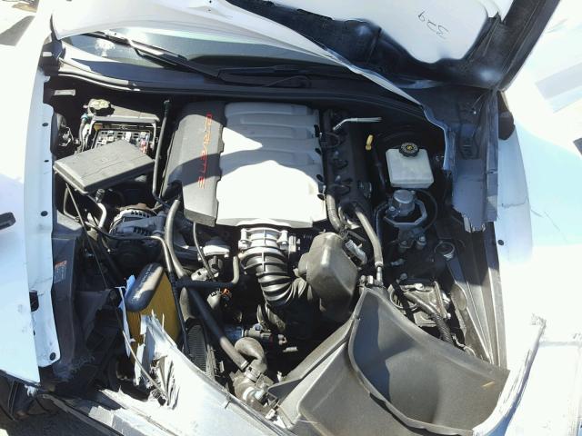 1G1YE2D74F5120654 - 2015 CHEVROLET CORVETTE S WHITE photo 7