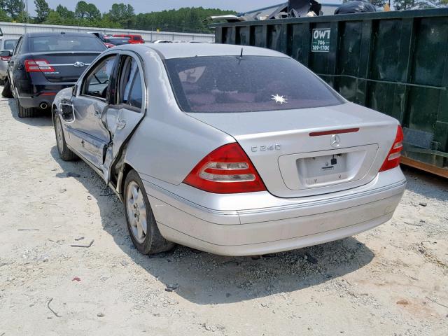 WDBRF61J82E003670 - 2002 MERCEDES-BENZ C 240 SILVER photo 3