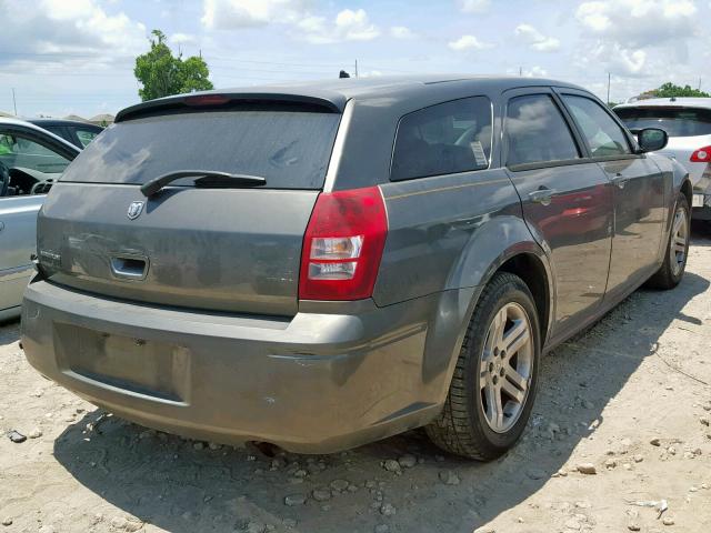 2D4FV47T08H148050 - 2008 DODGE MAGNUM GRAY photo 4