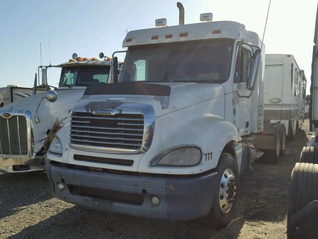 1FUJA6DRX9DAJ3613 - 2009 FREIGHTLINER CONVENTION WHITE photo 2