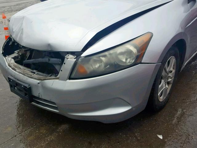 1HGCP26458A085391 - 2008 HONDA ACCORD LXP SILVER photo 9