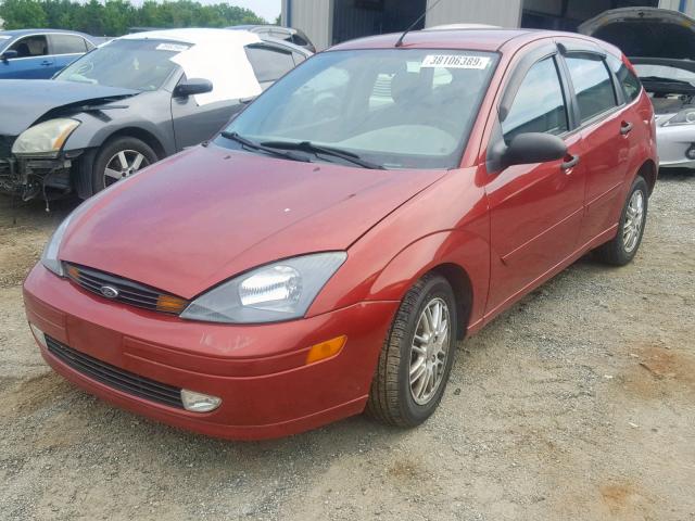 3FAFP37344R118376 - 2004 FORD FOCUS ZX5 BURGUNDY photo 2