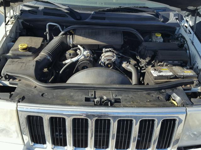 1J8HG48K17C601267 - 2007 JEEP COMMANDER WHITE photo 7
