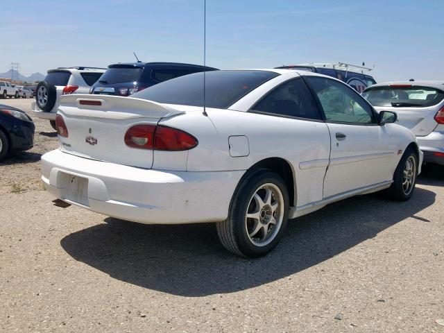 1G1JF12T8Y7167413 - 2000 CHEVROLET CAVALIER Z WHITE photo 4