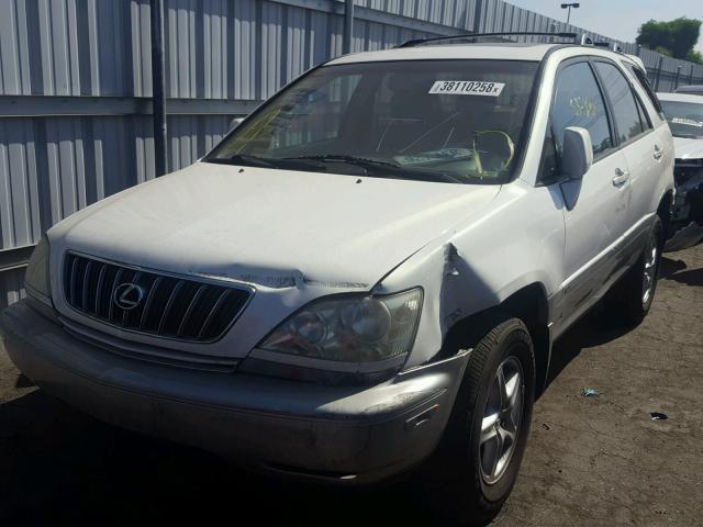 JTJGF10U430164021 - 2003 LEXUS RX 300 WHITE photo 2