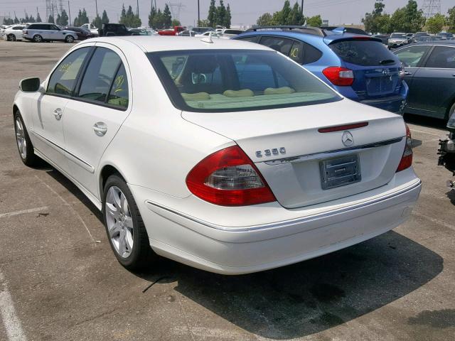 WDBUF56X07B012373 - 2007 MERCEDES-BENZ E 350 WHITE photo 3