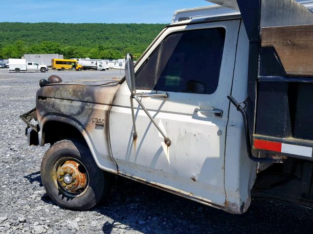 1FDKF38L5GNA96949 - 1986 FORD F350 WHITE photo 9