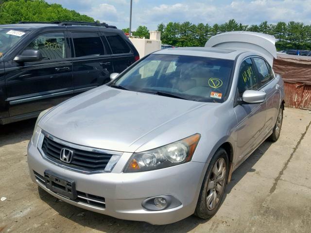 1HGCP26899A006731 - 2009 HONDA ACCORD EXL SILVER photo 2