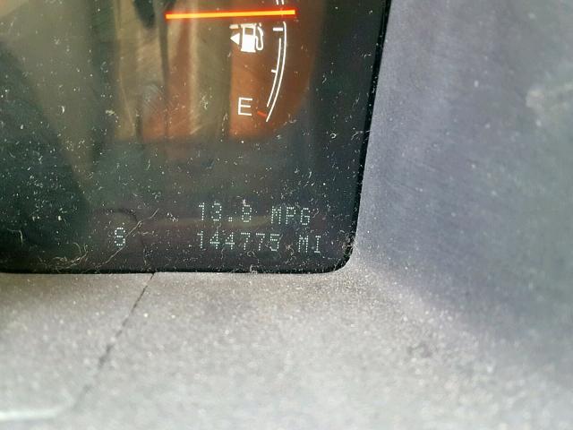 5LMFU28R83LJ39303 - 2003 LINCOLN NAVIGATOR 白色 照片 8