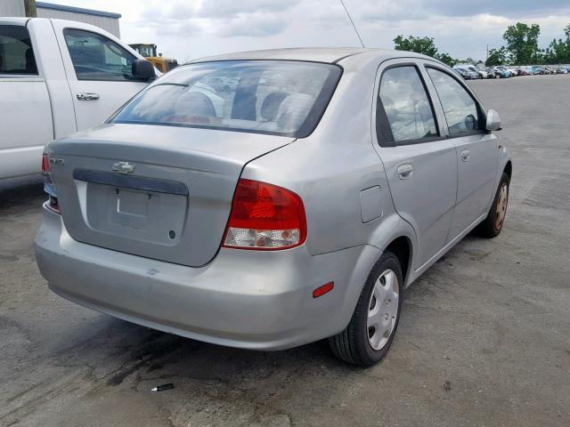 KL1TD52664B195720 - 2004 CHEVROLET AVEO SILVER photo 4