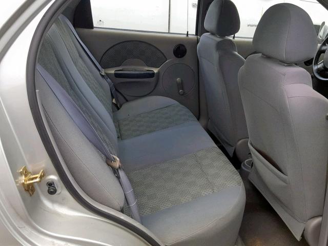 KL1TD52664B195720 - 2004 CHEVROLET AVEO SILVER photo 6