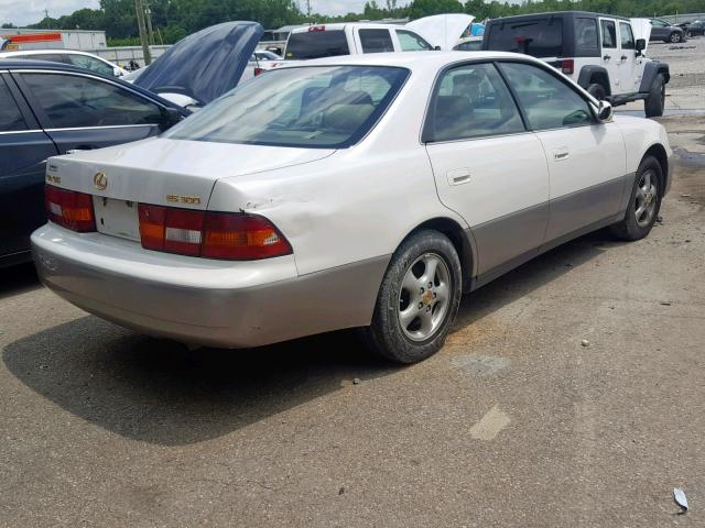 JT8BF28G4W5040435 - 1998 LEXUS ES 300 WHITE photo 4