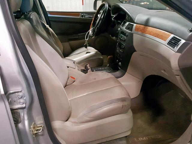 2A8GF78406R619640 - 2006 CHRYSLER PACIFICA L SILVER photo 5