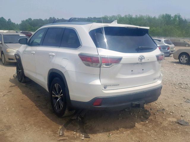 5TDJKRFH0GS228734 - 2016 TOYOTA HIGHLANDER WHITE photo 3