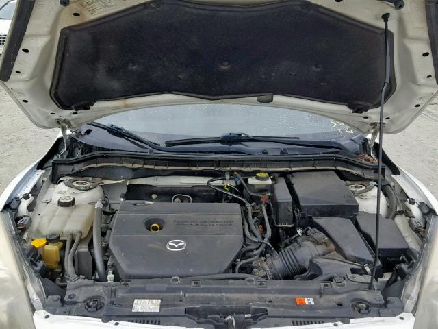 JM1BL1H69A1287395 - 2010 MAZDA 3 S WHITE photo 7