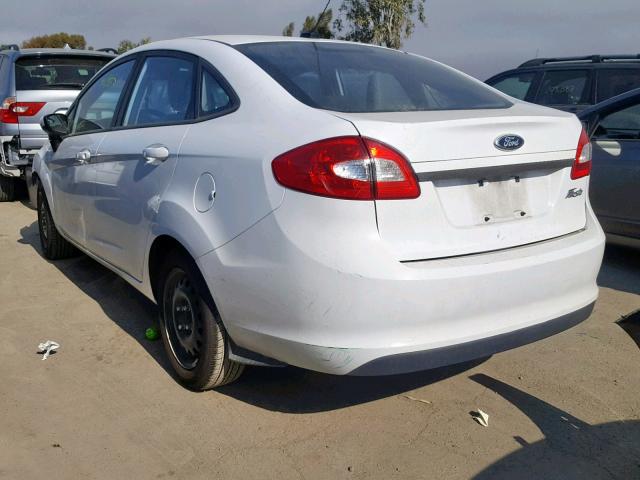 3FADP4AJ2DM172812 - 2013 FORD FIESTA S WHITE photo 3