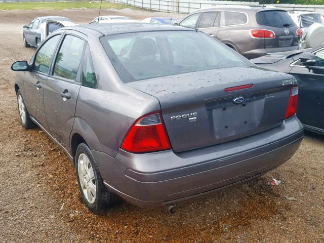 1FAFP34N47W290835 - 2007 FORD FOCUS ZX4 GRAY photo 3