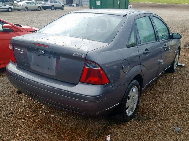 1FAFP34N47W290835 - 2007 FORD FOCUS ZX4 GRAY photo 4