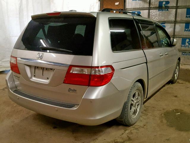 5FNRL38836B049729 - 2006 HONDA ODYSSEY TO SILVER photo 4