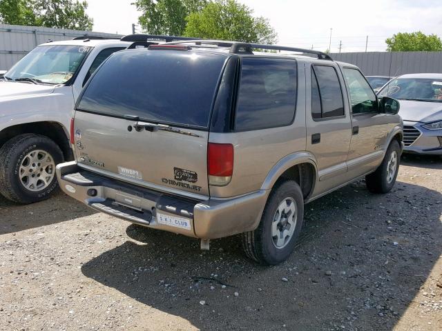 1GNDT13W62K225441 - 2002 CHEVROLET BLAZER TAN photo 4