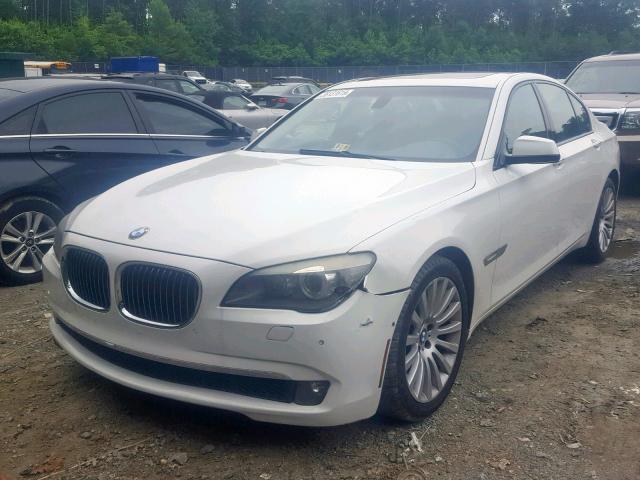 WBAKA83509CY34371 - 2009 BMW 750 I WHITE photo 2