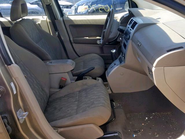 1B3HB28B98D757709 - 2008 DODGE CALIBER TAN photo 5