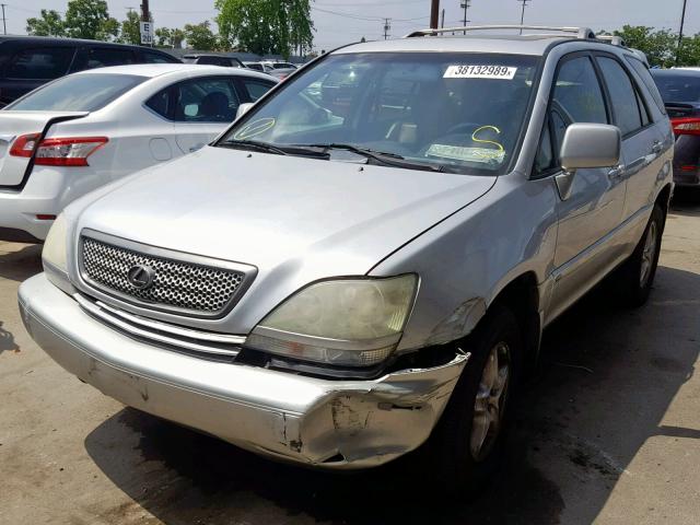 JTJHF10U910214333 - 2001 LEXUS RX 300 SILVER photo 2