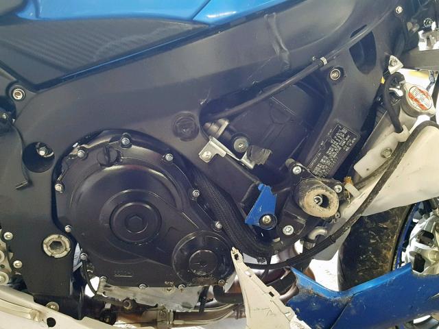 JS1GR7MA2E2100817 - 2014 SUZUKI GSX-R750 BLUE photo 7