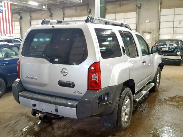 5N1AN08W09C501511 - 2009 NISSAN XTERRA OFF SILVER photo 4