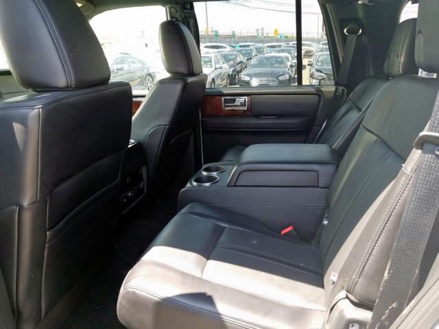 5LMJJ2JT9HEL03940 - 2017 LINCOLN NAVIGATOR SILVER photo 9