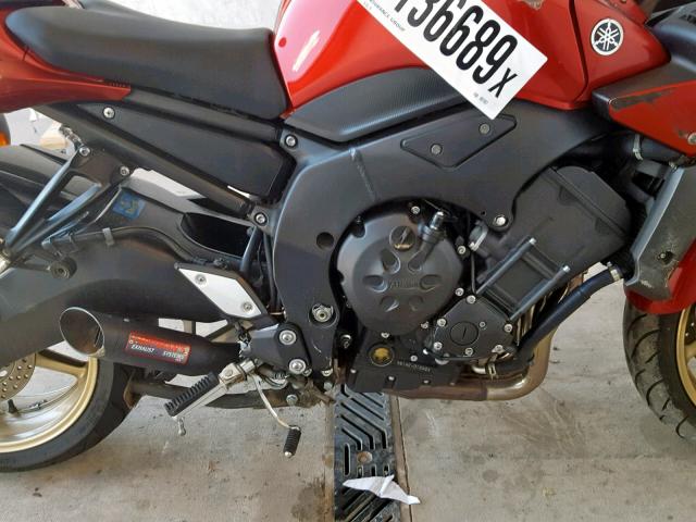 JYARN17E7AA007907 - 2010 YAMAHA FZ1 S RED photo 7