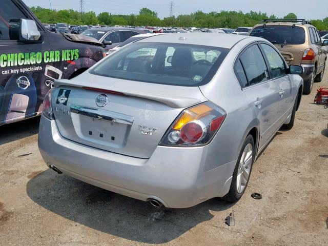 1N4BL2AP3CC137613 - 2012 NISSAN ALTIMA SR SILVER photo 4