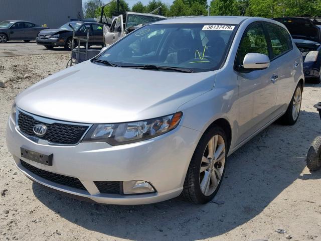 KNAFW5A33B5437783 - 2011 KIA FORTE SX SILVER photo 2